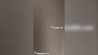 Học sinh cấp 3 cưỡi con cặc siêu dâm lồn non khít