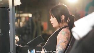 Em gái xinh xăm trổ đi tập gym thì bị trai cặc to địt tê lồn siêu dâm đãng