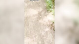 Gạ e mình dây kínhcận lên núi búcu rồi chịch nhau public bắn tinh đầy lồn đổi cảmgiác