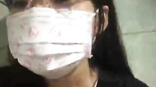 Em loli đeo kính cận khoe hành thủ dâm ,mới lớn mà dâm vkl