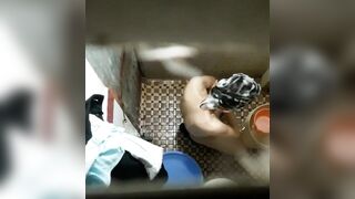Quay Lén Nhìn Em Tắm Tự Nhiên Tháy Nứng Quá Phần 32