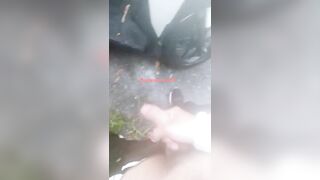 Gạ địt chị hàng xóm mông to ngay ngoài đường dâm đãng kích thích