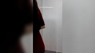 Em gái dáng đẹp khoe thân cho mấy anh say đắm