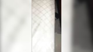 Cô bạn gái cực sexy trong bộ đồ ngủ khiêu dâm