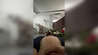 Bạn thân nói bú cho nhau thôi chứ không chịch