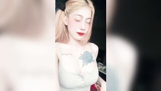 Huỳnh bảo trâm với những màn thủ dâm cực đã