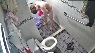 Gì út  chưa chồng hơi lớn tuổi tí ,cho gì lên xem mắt