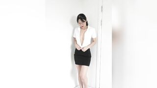 Em Thư Ký  Dâm Đãng  Thủ Dâm Sau Giờ Làm