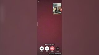 Call đêm khuya cùng em gái non