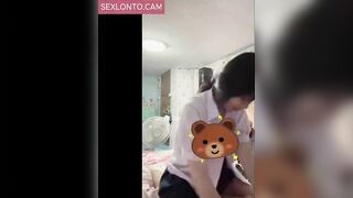 Em gái 2k9 cùng bạn trai 2k8 yêu nhau tự quay cảnh địt nhau ngay tại phòng trọ trường
