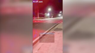 Em mèo Dâm Ra công Viên nằm Thủ Dâm gạ Chịch Trai Lạ Móc lồn bắn nước