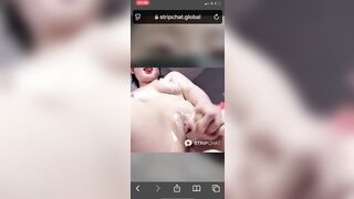 Em gái suny lồn hồng múp ko lông thủ dâm rồi rên