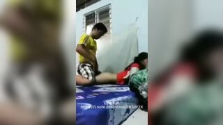 Ở nhà cùng con em họ có gì vui