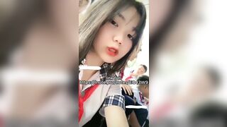 em gái mới nhú đã tập tành chat sex