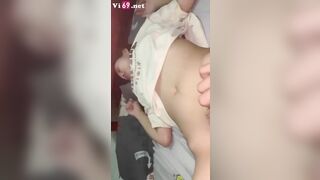 Bướm non tơ hồng hào 69 xong chịch anh còn bắt em rên to lên