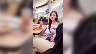 em gái xinh bú cu bạn trai public