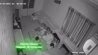 Hack Camera Nửa Đêm Nứng Đè Vợ Dâm Ra Địt