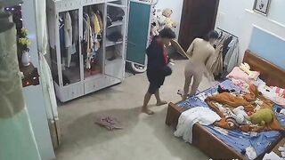 Hack cam thằng em giúp con chị lớp 10 thay đồ p6