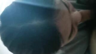 Đang bú cu mà cứ quya video, Dạy Bé Teen HS ngơ ngác bú cu mà ko dám djt nhau
