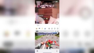 Hot Douyin Live Bạn Trai Móc Lồn Nhầm Ứng Dụng