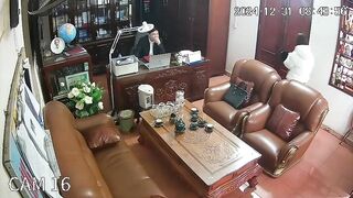 Thầy giáo, chủ tịch được ngưỡng mộ nhất lúc này 5