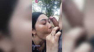 Chị gái giáo viên đưa ra vườn nhà public bú cu hòa mình với thiên nhiên