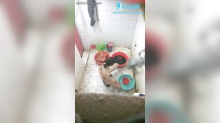 Quay lén em hàng xóm hàng ngon  tắm vú to hàng ngon siêu dâm