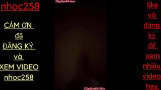 Địt em gái sinh viên mới lớn mình dây vú bự khẩu dâm nghe sướng vl ra