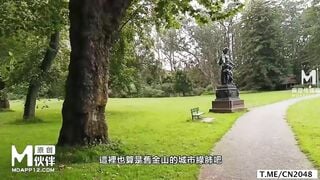 Idol phim sex trung quốc giao lưu hẹn hò với fan rồi địt public trong sở thú