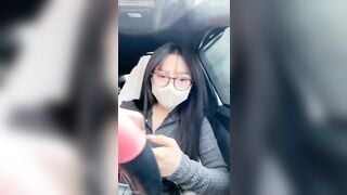 E gái việt Jumi 2k3 xinh đẹp live mmlive lái xe đến nhà fan cho địt trần bắn ngập lồn