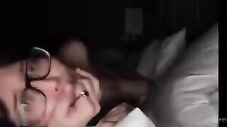 Tụt Quần Bóp Vú con em Họ Đang làm BTVN, Bị nó dỗi thờ ơ mặc kệ quay video