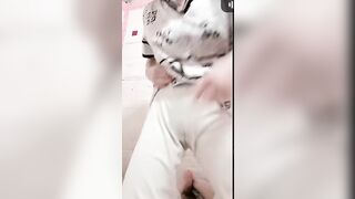 Idol kèo kéo mép
