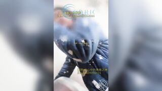 Nứng cặc nên sang phòng e rau chubby đè ra địt bạo dâm như xem như đĩ chó bắn vào lồn