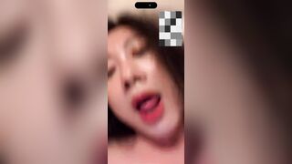 vui vẻ cùng chị gái 😛