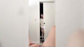 Địt con bạn dâm lồn ngon không lông đã có người yêu dâm đãng kích thích