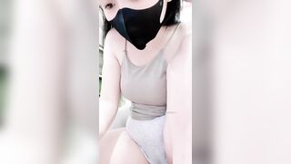 Lê hay dỗi 2