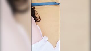 Em học sinh cấp3 vú to lồn non không lông bú mút con cặc dâm đãng kích thích