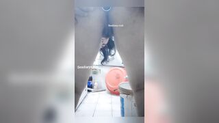 Con gái riêng của vợ gạ dượng địt loạn luân