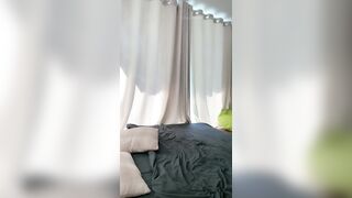 @Hà My lồn chỉ để đụ không nên bú (hà my vs gã khủng lồ)