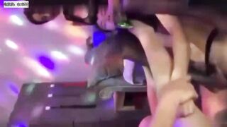 Mẹ kế cùng dì tổ chức thác loạn tập thể với con riêng mỗi khi k có ai ở nhà