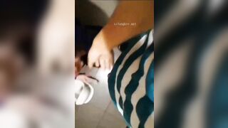 2 em học sinh lén lút trốn ra nvs trường bú cu