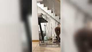bố mẹ váng nhà em người yêu đòi đổi gió giữa phòng khách