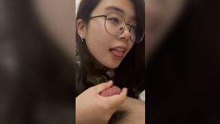 bé người yêu làm ngân hàng chuẩn bị đi làm mà em vẫn tranh thủ làm nháy
