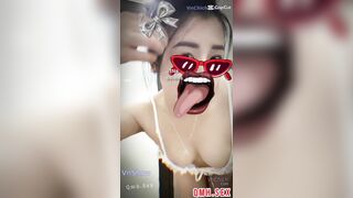Em sinh viên 2k6 rủ qua phòng làm bài tập ai ngờ thành bài tập máy dập của em mông to