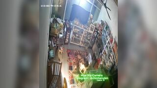 Hack Camera Địt Cô Dược Sĩ Dâm Đãng