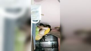 A họ suốt ngày ở nhà gạ tình e gái xinh đẹp cuối cùng e cũng đến cơn nứng và lụm đc e