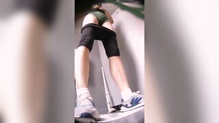 quay lén wc phòng gym ai ngờ trúng bé cực phẩm