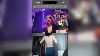 Teen tóc hồng cute show trên omegle