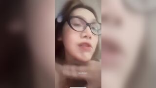 Clip Sex Bích Trúc Sinh Viên Trí Thức Chat Sex Online Bị Quay Màn Hình 2