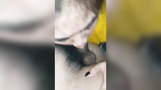 Em gái súc bình xăng con điêu luyện